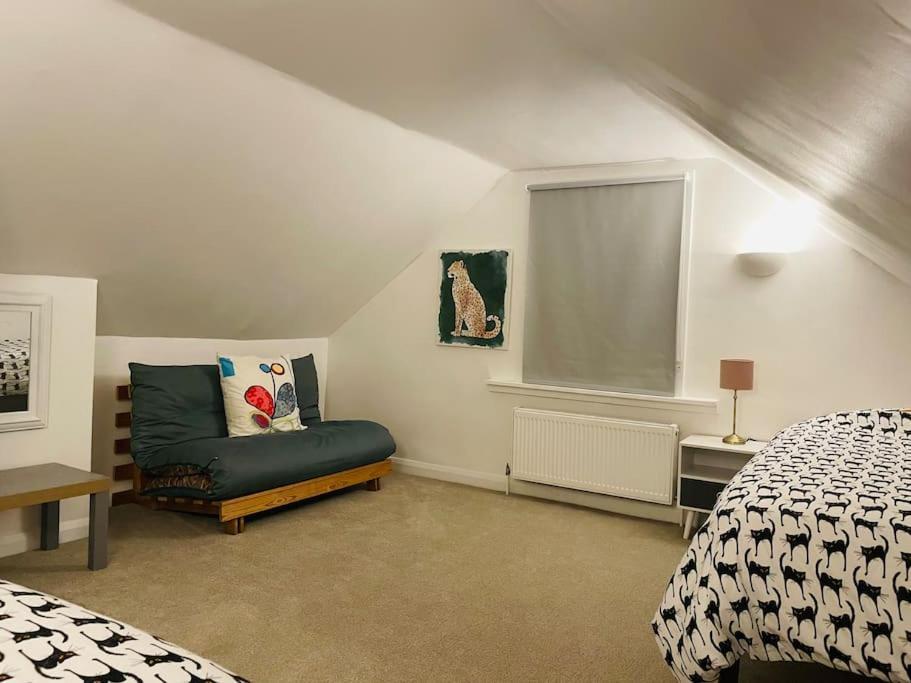 גרייבסנד Stylish & Spacious 2 Storey, 3 Bed Apartment מראה חיצוני תמונה